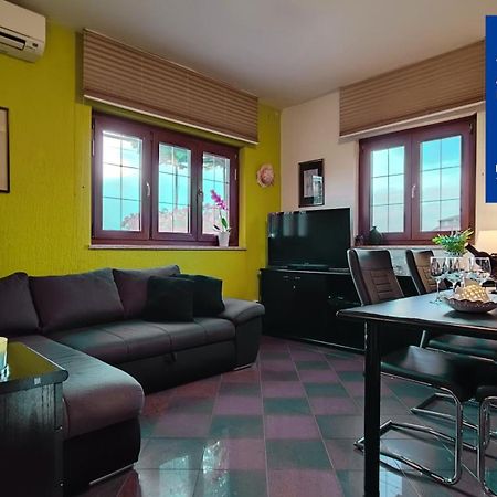 Apartman Ladybird Pula Dış mekan fotoğraf